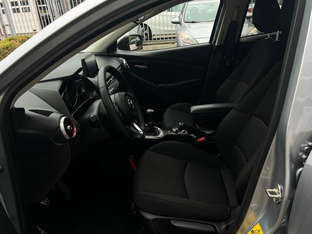 Mazda 2 1.5 Skyact-G Sportive | CAMERA | CRUISE | AIRCO | SPOILERPAKKET