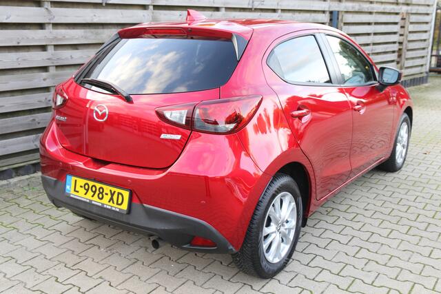 Mazda 2 1.5 Skyactiv-G / Automaat / Cruise / All Season / Camera