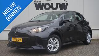 mazda-2-hybrid-1.5-centre-line