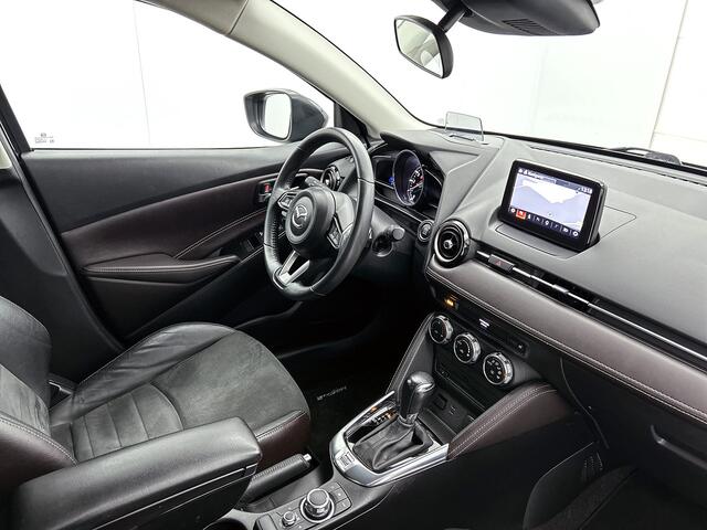 Mazda 2 1.5 Skyactiv-G GT-Luxury Navigatie | Achteruitrijcamera | Leder/Alcantara | Lichtmetaal