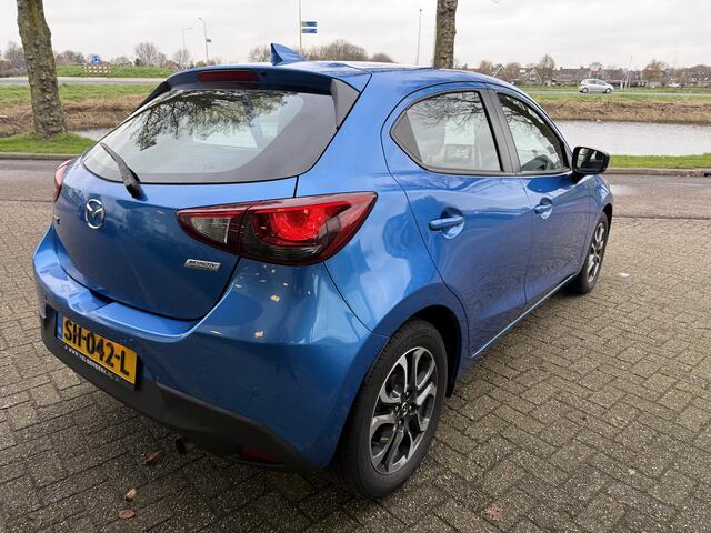 Mazda 2 1.5 Skyactiv-G Dynamic+ Navigatie ** LM Velgen ** Parkeersensoren