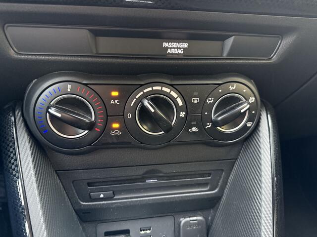 Mazda 2 1.5 Skyactiv-G Dynamic+ Navigatie ** LM Velgen ** Parkeersensoren