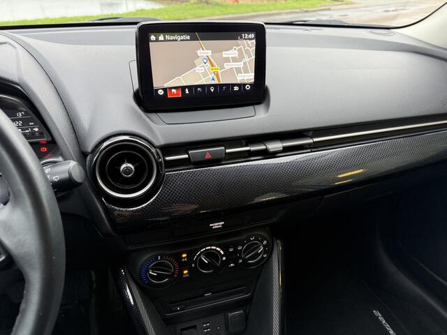 Mazda 2 1.5 Skyactiv-G Dynamic+ Navigatie ** LM Velgen ** Parkeersensoren