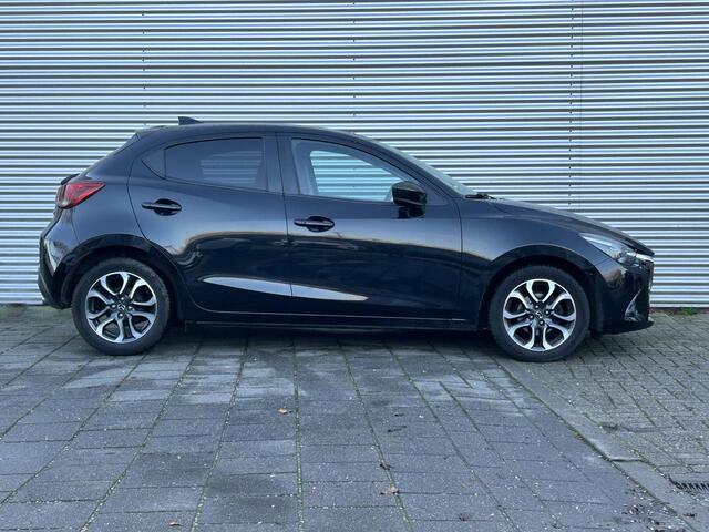 Mazda 2 1.5 Skyactiv-G GT-M | Allseason banden | Applecarplay | Camera |