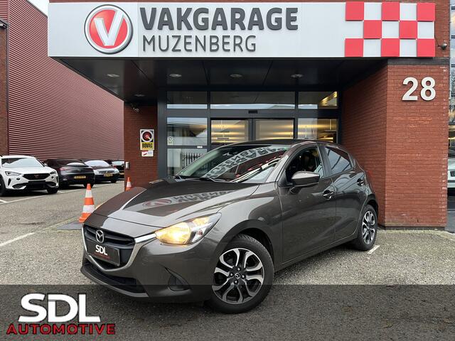 Mazda 2 1.5 Skyactiv-G Dynamic // CRUISE // DODEHOEK // CLIMA // NAVI // STOELVERWARMING // PDC //