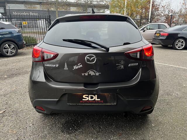 Mazda 2 1.5 Skyactiv-G Dynamic // CRUISE // DODEHOEK // CLIMA // NAVI // STOELVERWARMING // PDC //