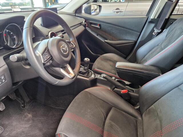 Mazda 2 1.5 e-SkyActiv-G 90 Homura Aka D.A Pack Mazda 2 1.5 e-SkyActiv-G 90 Homura Aka