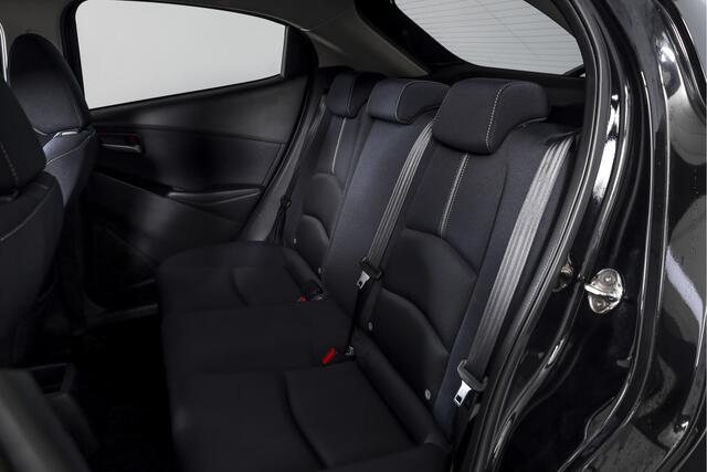 Mazda 2 1.5 Skyactiv-G 90 PK Luxury Orig. NL | Cruise | Stoel-+Stuurverw. | PDC | App. Connect | ECC | LM 16" |