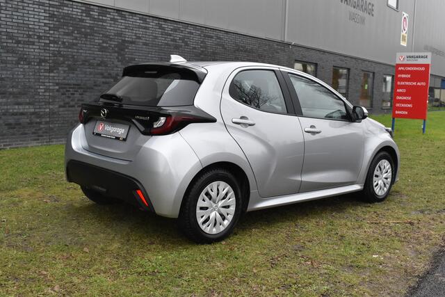 Mazda 2 Hybrid 1.5 Pure Hybride automaat grijs