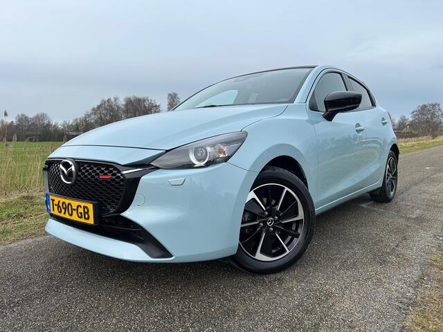Mazda 2 1.5 e-SkyActiv-G 90 Homura Aka Leer/Alcantara / Stoelverwarming