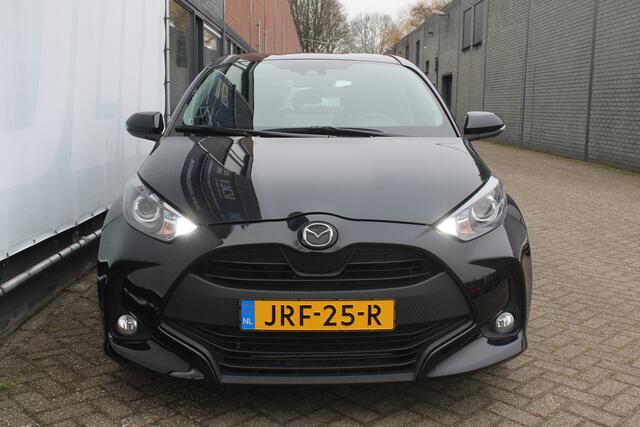 Mazda 2 Hybrid Toyota Yaris Hybrid 1.5 Stuur- en Stoelverwarming l Apple Carplay/ Android auto l Keyless l Automaat l Parkeercamera l Cruise control l