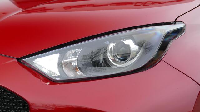 Mazda 2 Hybrid 1.5 Exclusive-line | Trekhaak | All Season | Camera | RIJKLAARPRIJS!