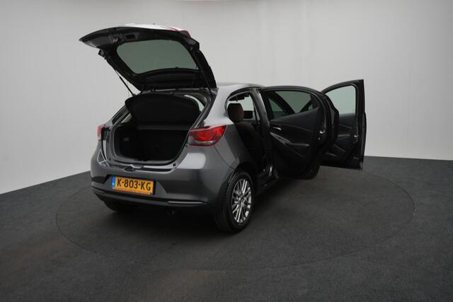 Mazda 2 1.5 Skyactiv-G Style Selected met navigatie : dealer onderhouden