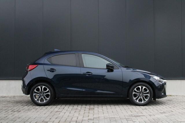 Mazda 2 1.5 Skyactiv-G Skylease+ - Camera - Stoelverwarming - Keyless - Navi - Blindspot - PDC - Rijklaar