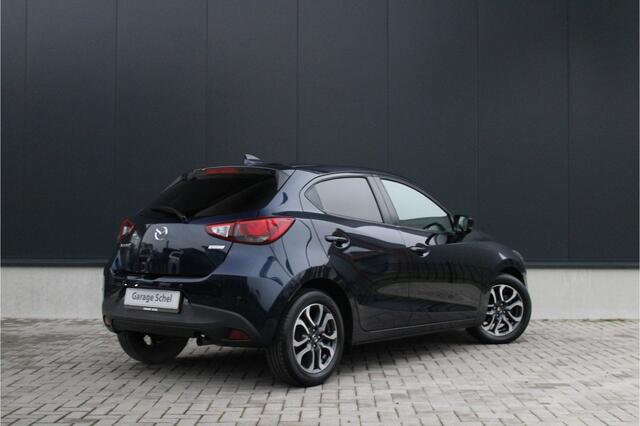 Mazda 2 1.5 Skyactiv-G Skylease+ - Camera - Stoelverwarming - Keyless - Navi - Blindspot - PDC - Rijklaar