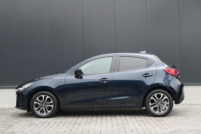 Mazda 2 1.5 Skyactiv-G Skylease+ - Camera - Stoelverwarming - Keyless - Navi - Blindspot - PDC - Rijklaar