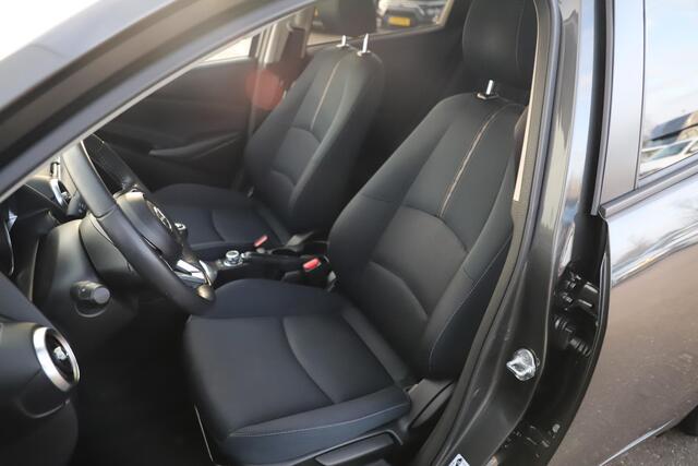 Mazda 2 1.5 Skyactiv-G Luxury Navigatie Achteruitrijcamera 16 inch LMV Stuur & Stoelverwarming LED Head Up Display