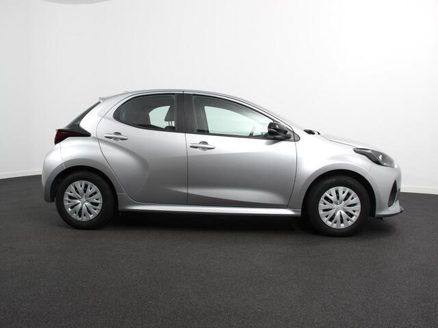 Mazda 2 Hybrid 1.5 Automaat Prime-line Airco Adaptieve cruise control Achteruitrijcamera Lane assist Radio Navigatie Apple Carplay/ Android auto