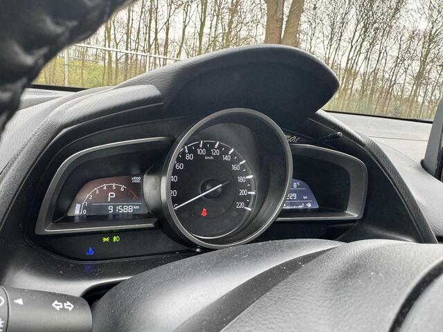 Mazda 2 1.5 Skyactiv-G TS+ Automaat | LED | DODEHOEK DETECTIE | NAVIGATIE | STOELVERWARMING |