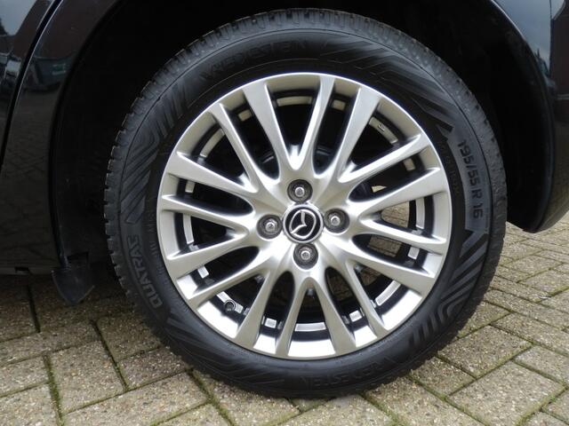 Mazda 2 1.5 SKYACT-G LUXURY CAMERA/CARPLAY/CRUISE/STOELVERW