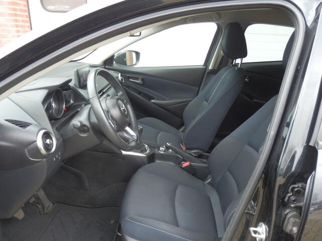 Mazda 2 1.5 SKYACT-G LUXURY CAMERA/CARPLAY/CRUISE/STOELVERW