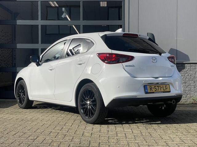 Mazda 2 1.5 Skyactiv-G Signature | KEYLESS | 360 CAMERA | LEDER + ALCANTARA | DASHCAM V+A | HUD |