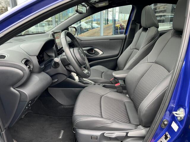 Mazda 2 Hybrid 1.5 Homura Plus AUTOMAAT | PANORAMA DAK | 17"LM VELGEN | ADAPTIVE CRUISE | HEAD-UP DISPLAY | UNIEKE KM STAND 3.905km | 6 JR. Fab. GARANTIE | MEEST LUXE UITVOERING |