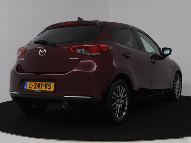 Mazda 2 1.5 Skyactiv-G Luxury | Navigatie | Stoel- / stuurverwarming |