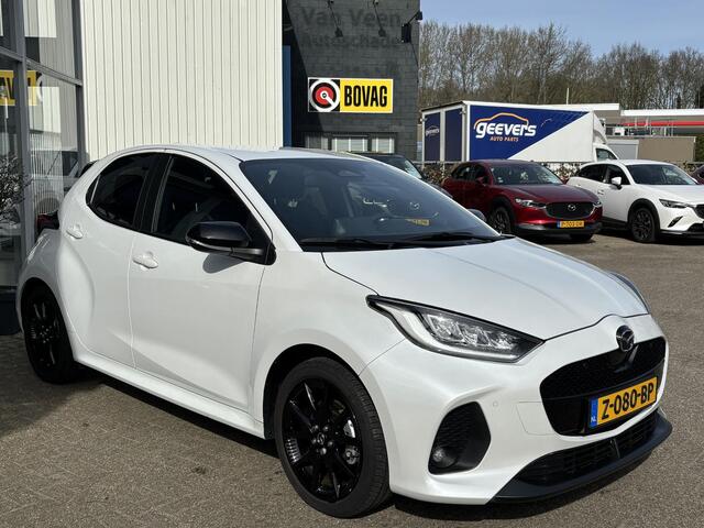 Mazda 2 Hybrid 1.5 Homura 1e Eig., NL-Auto, Apple Carplay/ Android Auto, A-Rij-Camera, Parkeerhulp vóór, Key-Less, Trekhaak, Stoelverwarming , Stuurverwarming, LM Black.