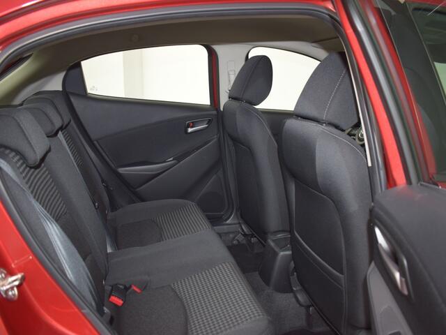 Mazda 2 1.5 Dynamic NAVI LMV PDC TREKHAAK