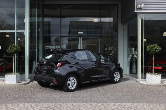 Mazda 2 Hybrid 1.5 Centre-line Camera / Clima / Cruise / Apple-Android / ST-verwarming / LM-Velgen