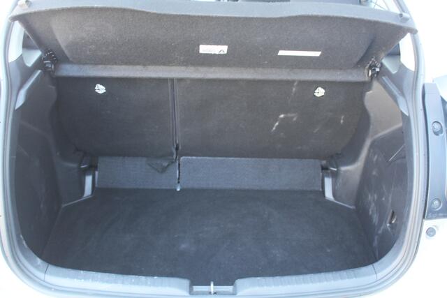 Mazda 2 Hybrid 1.5 Exclusive-line Stuur- en Stoelverwarming l Apple Carplay/ Android auto l Keyless l Automaat l Parkeercamera l Adaptief Cruise control l