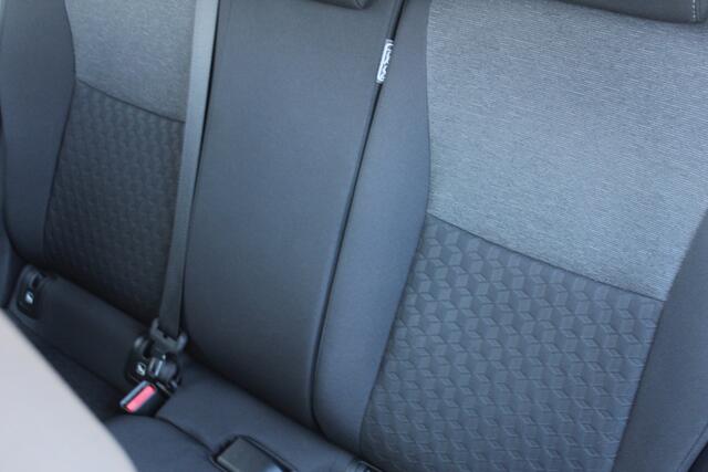 Mazda 2 Hybrid 1.5 Exclusive-line Stuur- en Stoelverwarming l Apple Carplay/ Android auto l Keyless l Automaat l Parkeercamera l Adaptief Cruise control l
