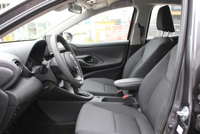 Mazda 2 Hybrid 1.5 Prime-line , Apple Carplay, Adap. Cruise, Climate Control, Camera, Isofix, DAB+, Lichtsensor, Stuurwielbediening, LKA