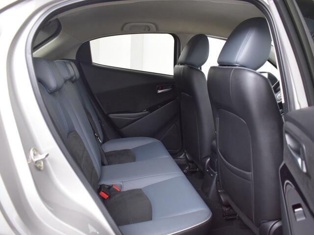 Mazda 2 1.5 Signature AUTOMAAT / KEY LESS / APPLE CARPLAY