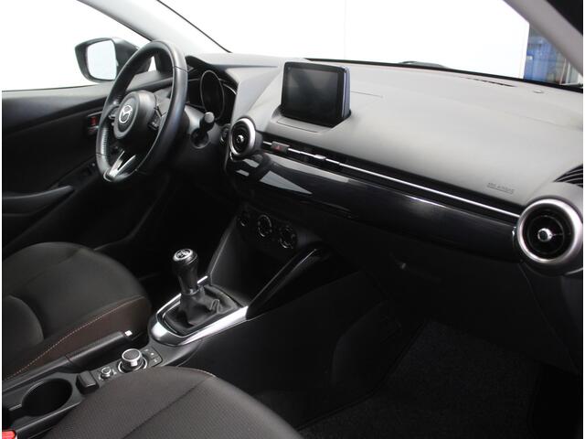 Mazda 2 1.5 Skyactiv-G Style Selected AIRCO | LMV16 | LED | CAMERA | CARPLAY | CRUISE | DAB