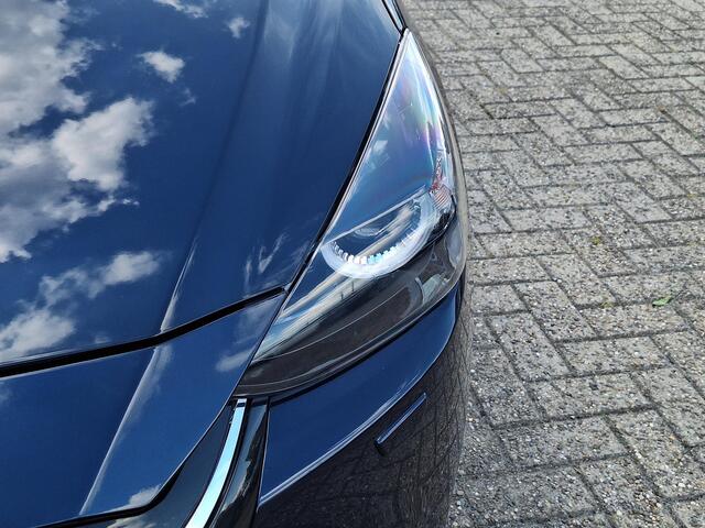 Mazda 2 1.5 e-SkyActiv-G 90 Homura | Apple Carplay/Android Auto | Achteruitrijcamera | Trekhaak | All-season banden | LED dagrijverlichting | Lichtmetalen velgen | Cruise control |