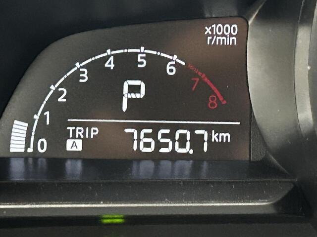 Mazda 2 1.5 SkyActiv-G 90 Homura ACHTERUITRIJCAMERA | CARPLAY | CLIMATE CONTROL | LICHTMETALEN VELGEN