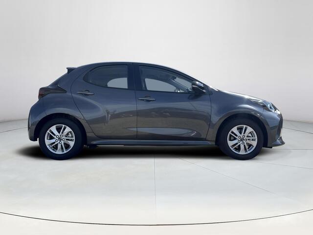 Mazda 2 Hybrid 1.5 Centre-line