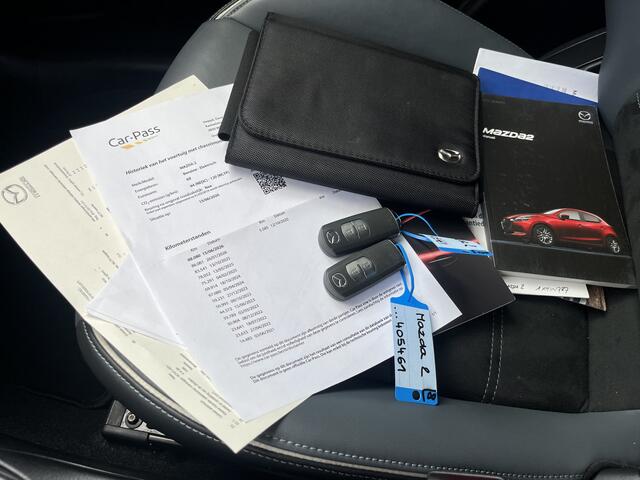 Mazda 2 1.5 Skyactiv-G Signature // LED // DODEHOEK // LEDER-ALCANTARA // CLIMA // STOEL+STUURVERWARMING // NAVI+CARPLAY //