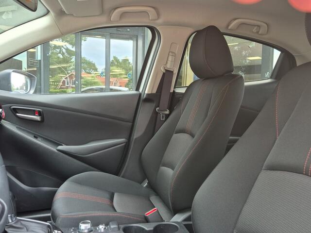 Mazda 2 SKYACTIV-G 1.5 90 6AT HOMURA / Carplay