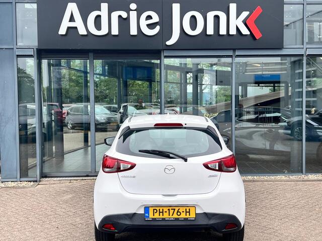 Mazda 2 1.5 Skyactiv-G Dynamic NAVIGATIE | PARKEERSENSOREN | AIRCONDITIONING | CRUISE CONTROLE | NED. AUTO | DEALER ONDERHOUDEN |