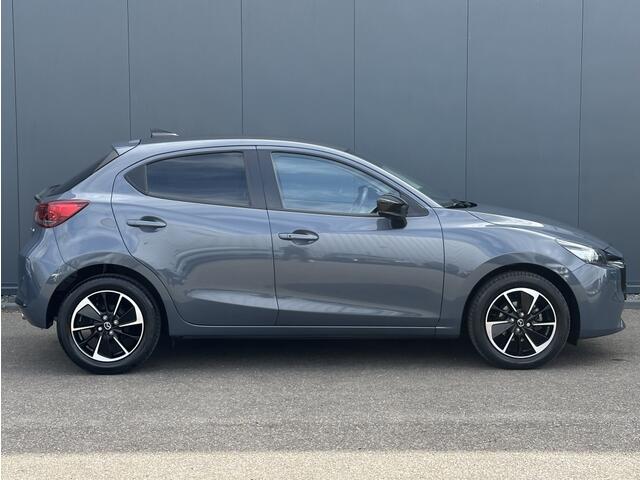 Mazda 2 1.5 e-SkyActiv-G Homura Aka / Unieke uitvoering / Suede/Leer Interieur