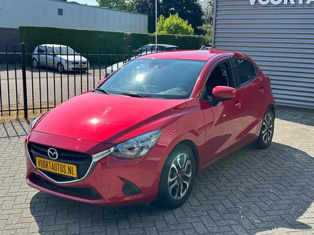 Mazda 2 1.5 Skyactiv-G Dynamic | NAVI | STOELVERWARMING | PDC | CRUISE CONTROL | LMV 16'' |