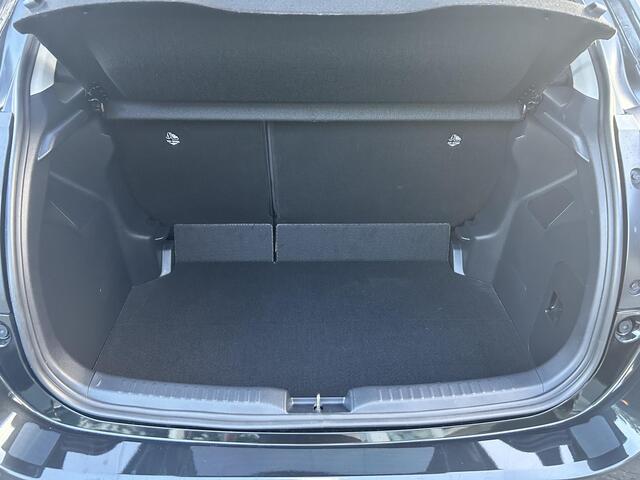 Mazda 2 Hybrid 1.5 Centre-line