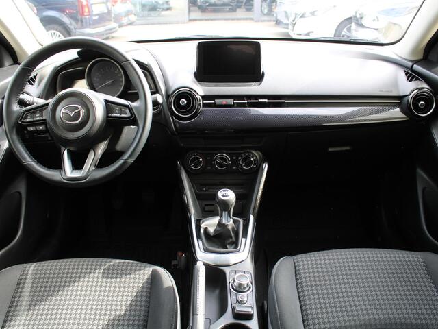 Mazda 2 1.5 Skyactiv-G Sport Selected | ACHTERUITRIJCAMERA | CRUISE CONTROL |
