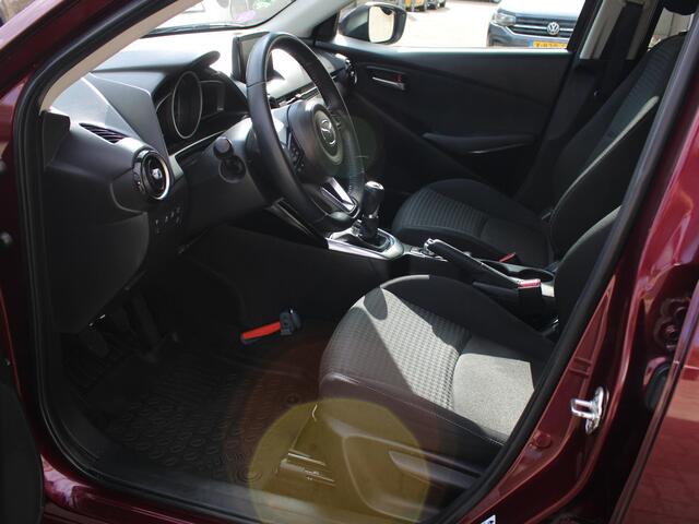 Mazda 2 1.5 Skyactiv-G Sport Selected | ACHTERUITRIJCAMERA | CRUISE CONTROL |