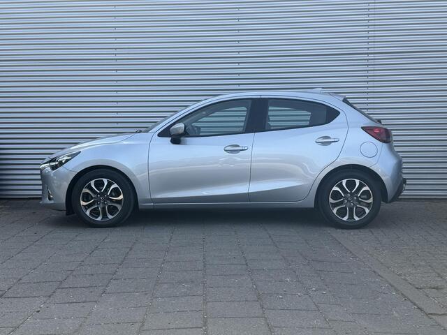 Mazda 2 1.5 Skyactiv-G Dynamic+ | Trekhaak | Navigatie | Parkeersensoren |