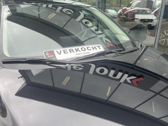 Mazda 2 1.5 e-SkyActiv-G 90 Homura | Bijna NIEUW 4.368 km | A.CAMERA | STOEL- en STUURVERWARMING | 6 JAAR GARANTIE | APPLE CARPLAY/ANDROID AUTO |