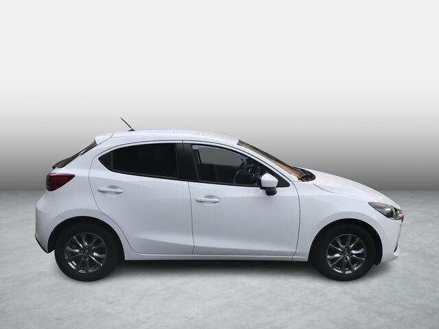 Mazda 2 1.5 Skyactiv-G Signature automaat, navigatie, climate control, stoelverwarming
